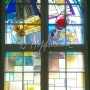 A window dedicated to the congregation in Haapsalu Methodist Church, 2016 (Photo: Urmas Rahuvarm)
